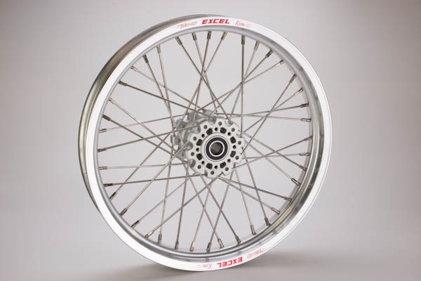 Front TT 2.5 x 19 Clear Anodized - Click Image to Close